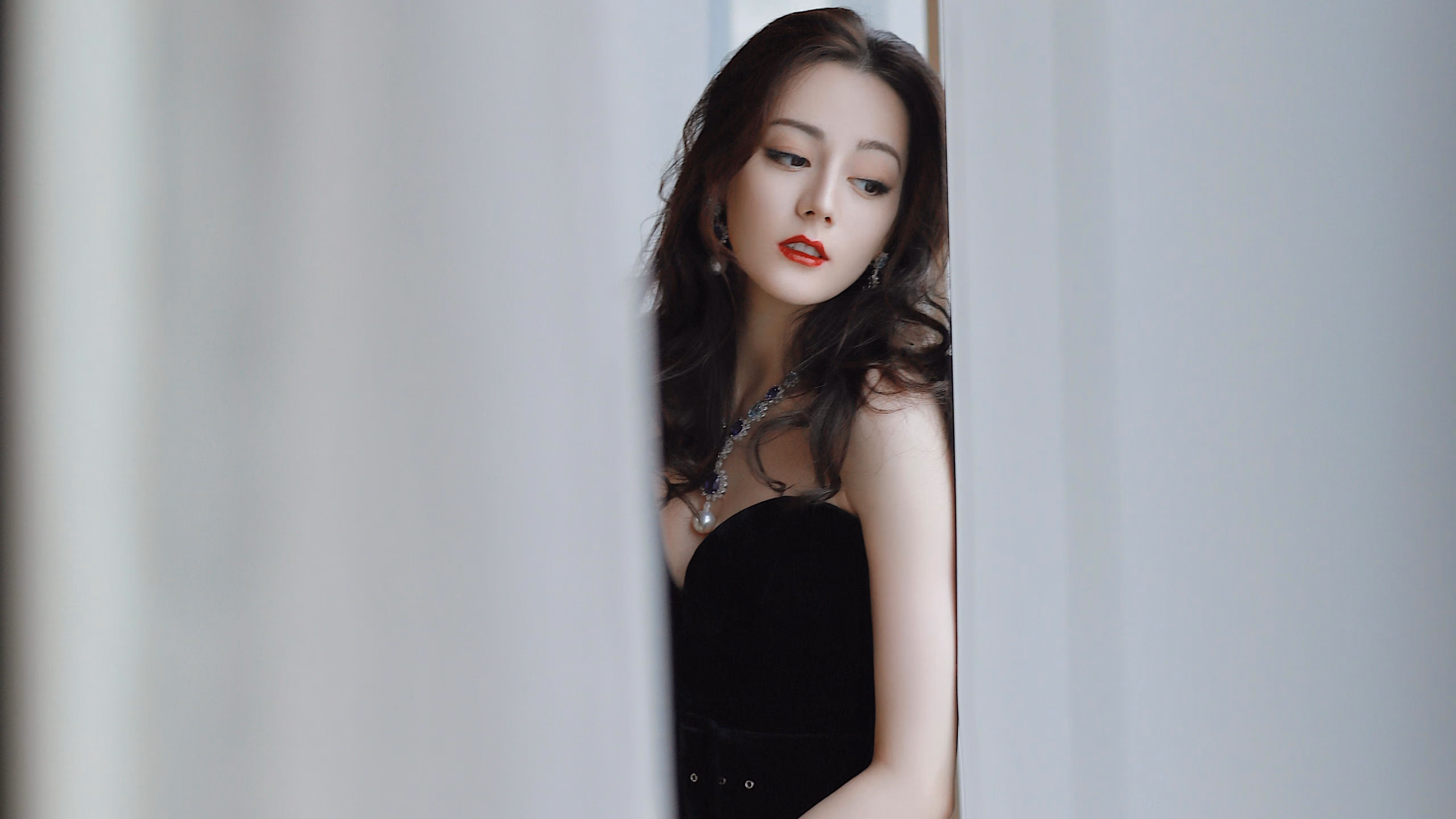 Kaiyun(中国)开云-法甲豪门引领战术创新，比赛精彩纷呈，法甲豪门宣布全队停薪