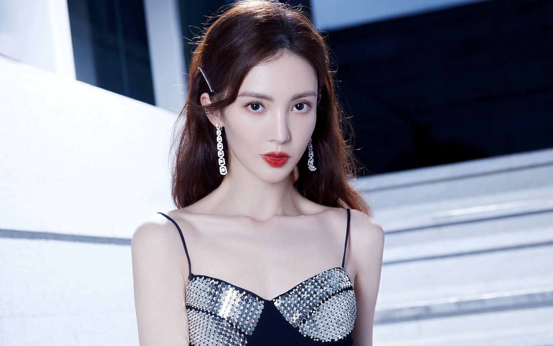 长沙橙色海燕衰败云南红河谷,挣扎求胜