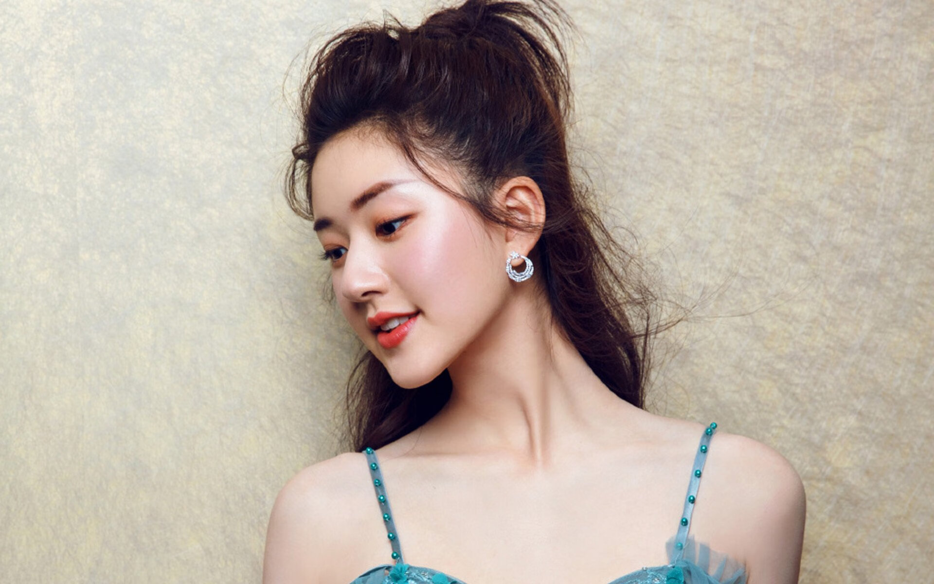 全国青少年长跑赛在南京掀起跑步热潮，青少年长跑标准