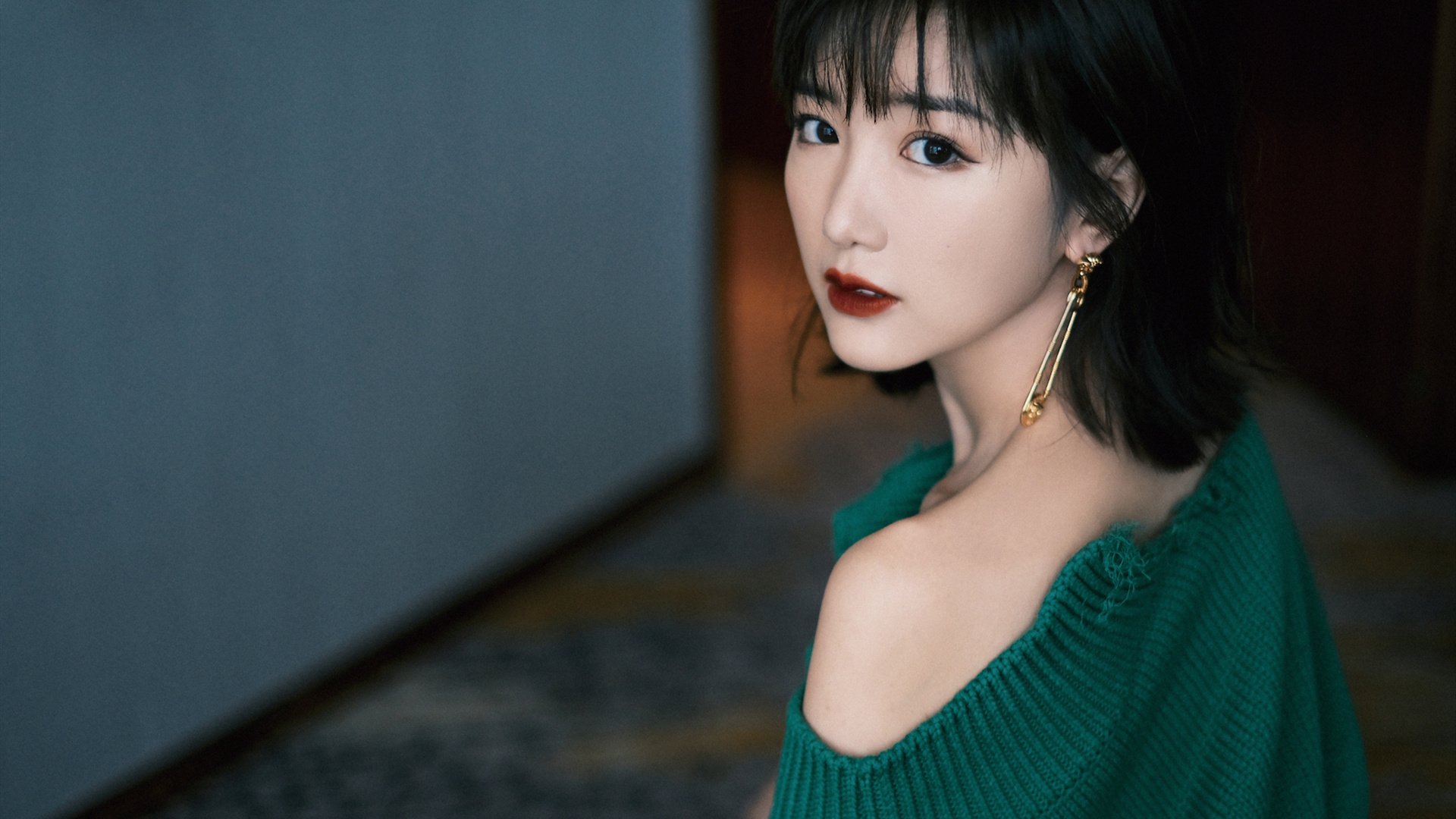 英超球队基于GPS数据调整赛季体能分配策略,英超联赛特性及大数据精细汇总